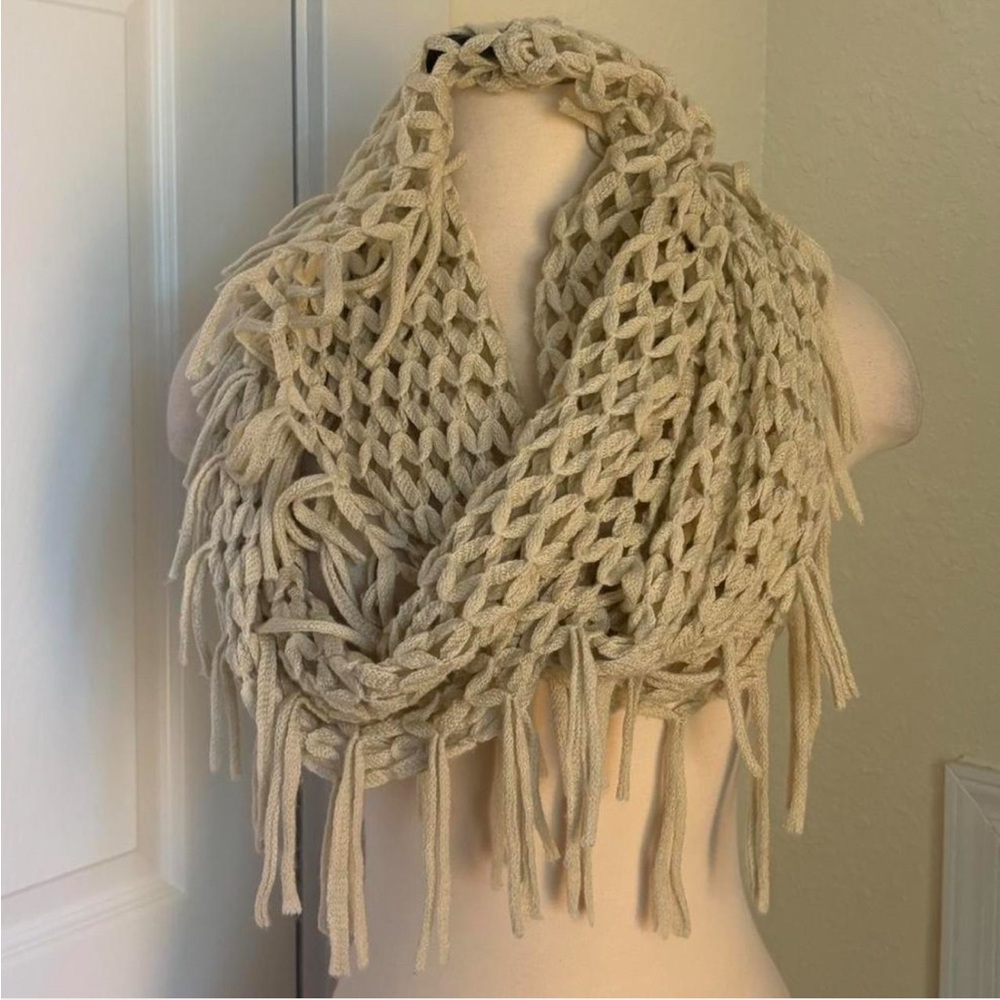 Chunky Knit Cream Infinity Scarf with Fringe